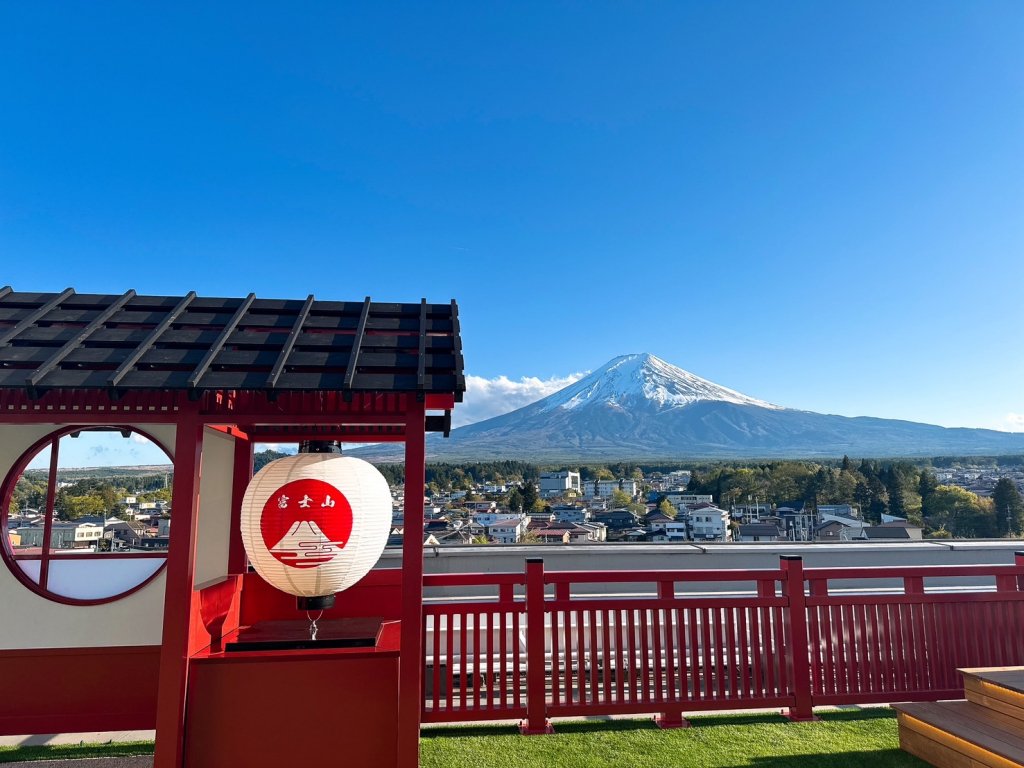 FUJISAN ROOFTOP TERRACE｜富士吉田の観光スポット・体験｜【公式