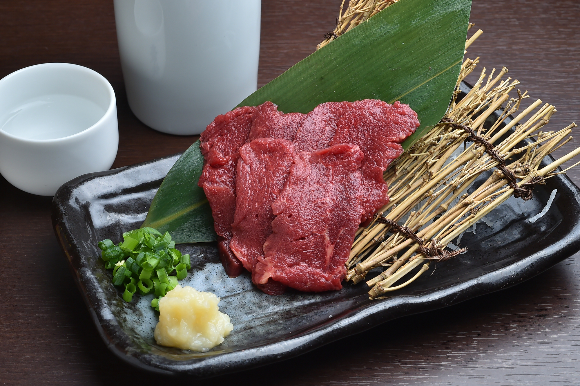 馬刺し