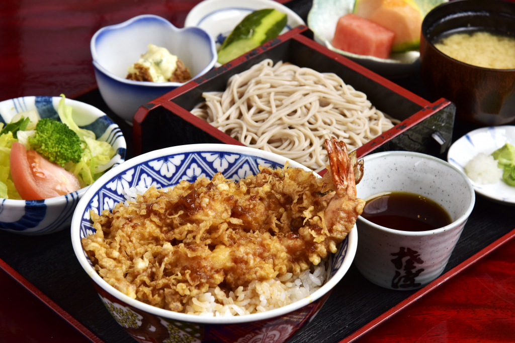 天丼セット　1350円