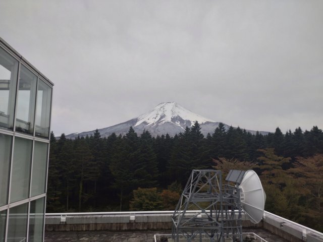 富士山一気に冬の装いに