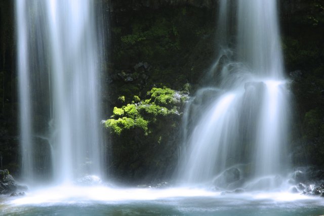 Kaneyama Falls