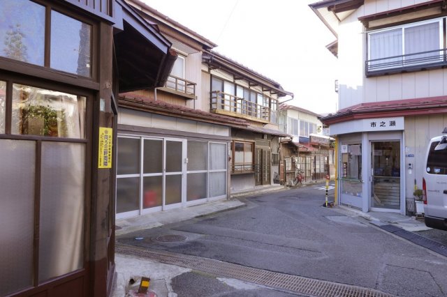 絹屋町
