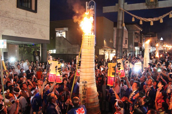 終了しました】【2023年8月26日、27日】吉田の火祭り・すすき祭り