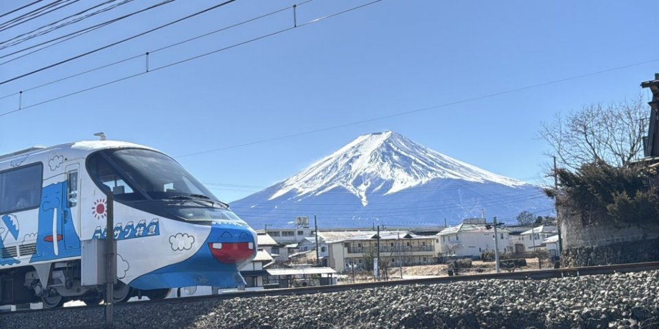 富士吉田市内散策・富士山と鉄道とお土産を求めて歩く半日コース（約10キロ）