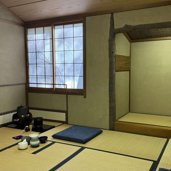 【2025年10月12日】中ノ茶屋にてお茶会開催！