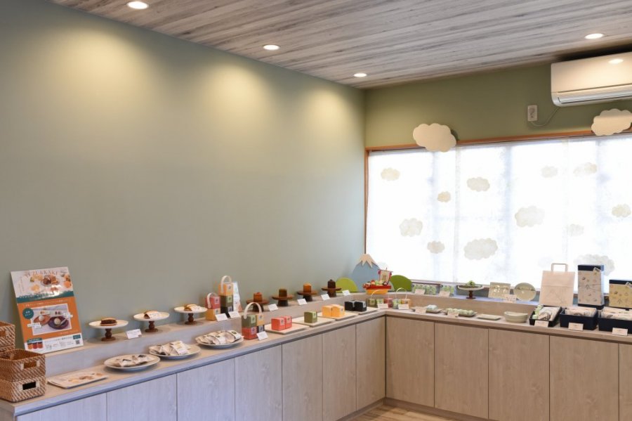 綺麗に並べられた商品