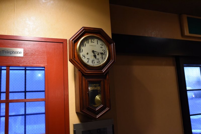 味わいのある柱時計