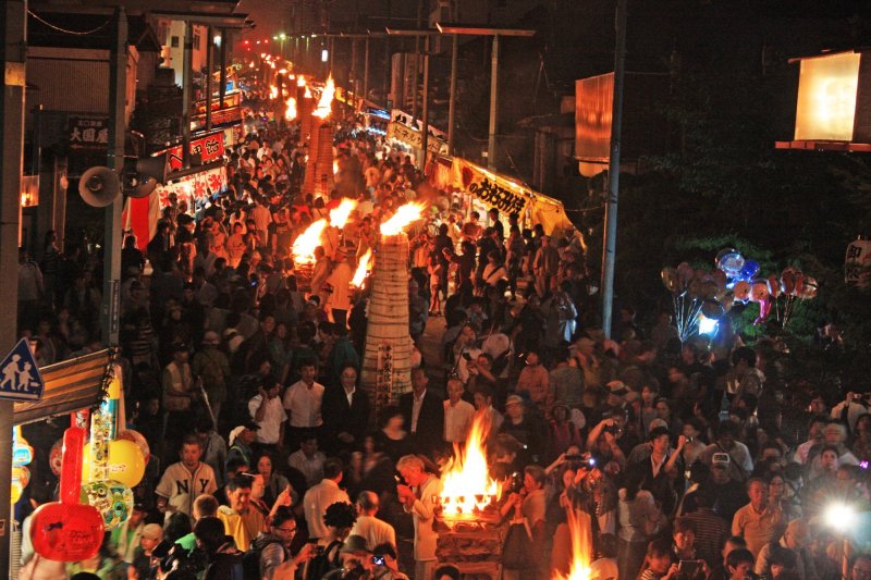 21年未定 吉田の火祭り すすき祭り 富士吉田のイベント 公式 富士吉田市観光ガイド