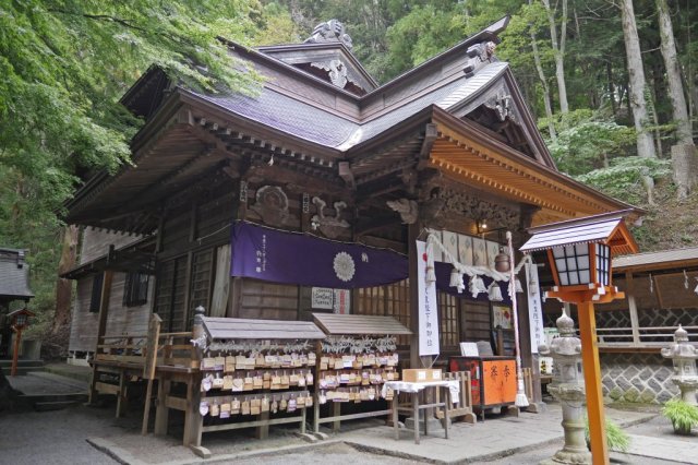 新倉富士浅間神社（滞在時間10分）