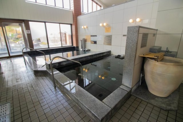 富士山溶岩の湯 泉水