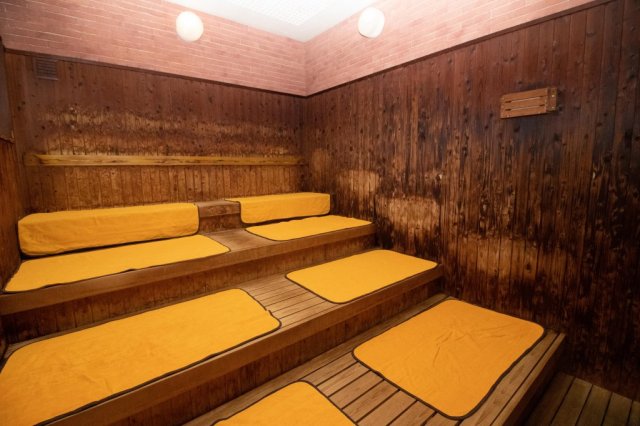 富士山溶岩の湯 泉水