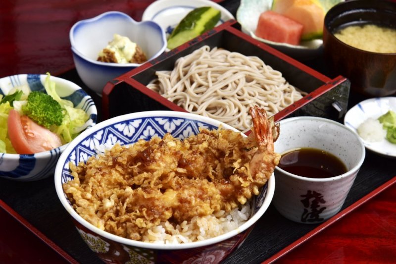 天丼セット　1350円