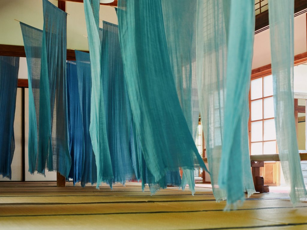 【10月4日〜26日】かぜつち模様染工舎展覧会『あわいを建てる』