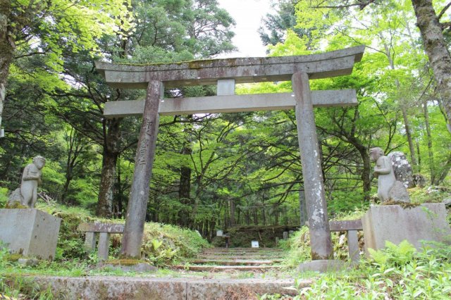 吉田口登山道を歩こう 馬返し 吉田口五合目編 富士吉田市のモデルコース 公式 富士吉田市観光ガイド