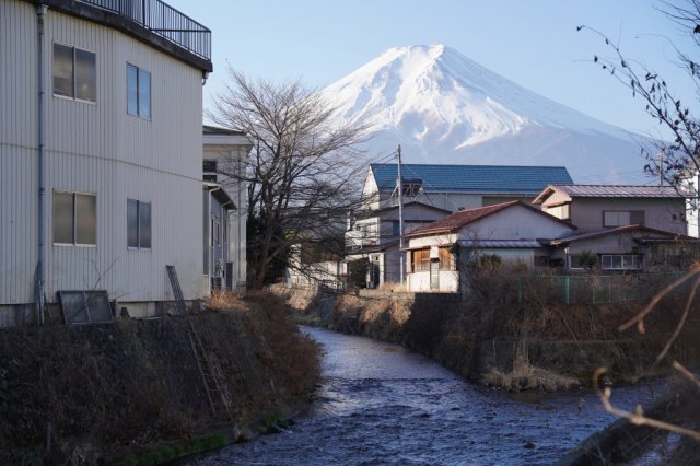 明神橋：富士山的小鴨川