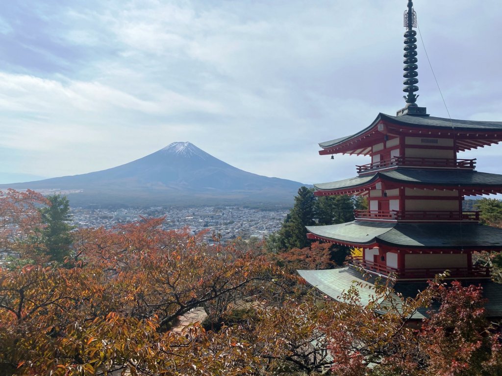 【2025年】 富士吉田市内の紅葉情報