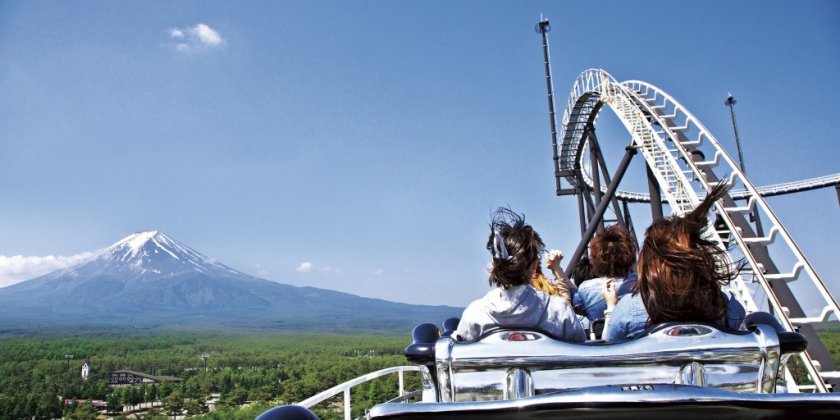 富士急樂園的刺激遊樂設施